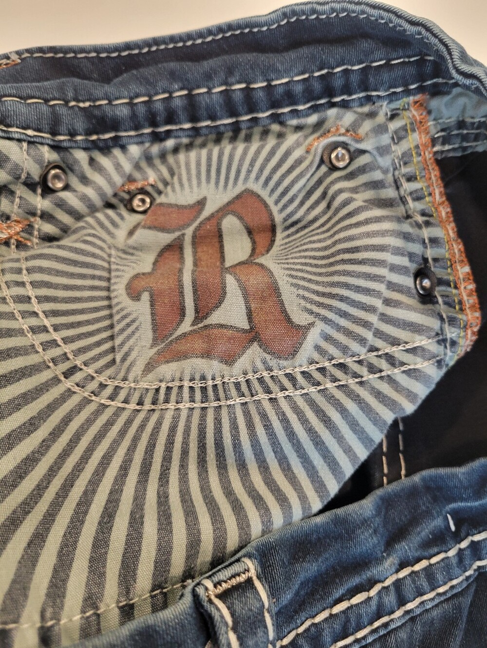 Rock Revival Vivian Easy Skinny 32 Straight Leg Fleur-de-lis Pocket Y2K Style - Picture 10 of 15